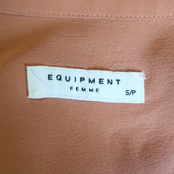 Equipment Pink 100% Silk Long Sleeve Blouse - Picture 6 of 7